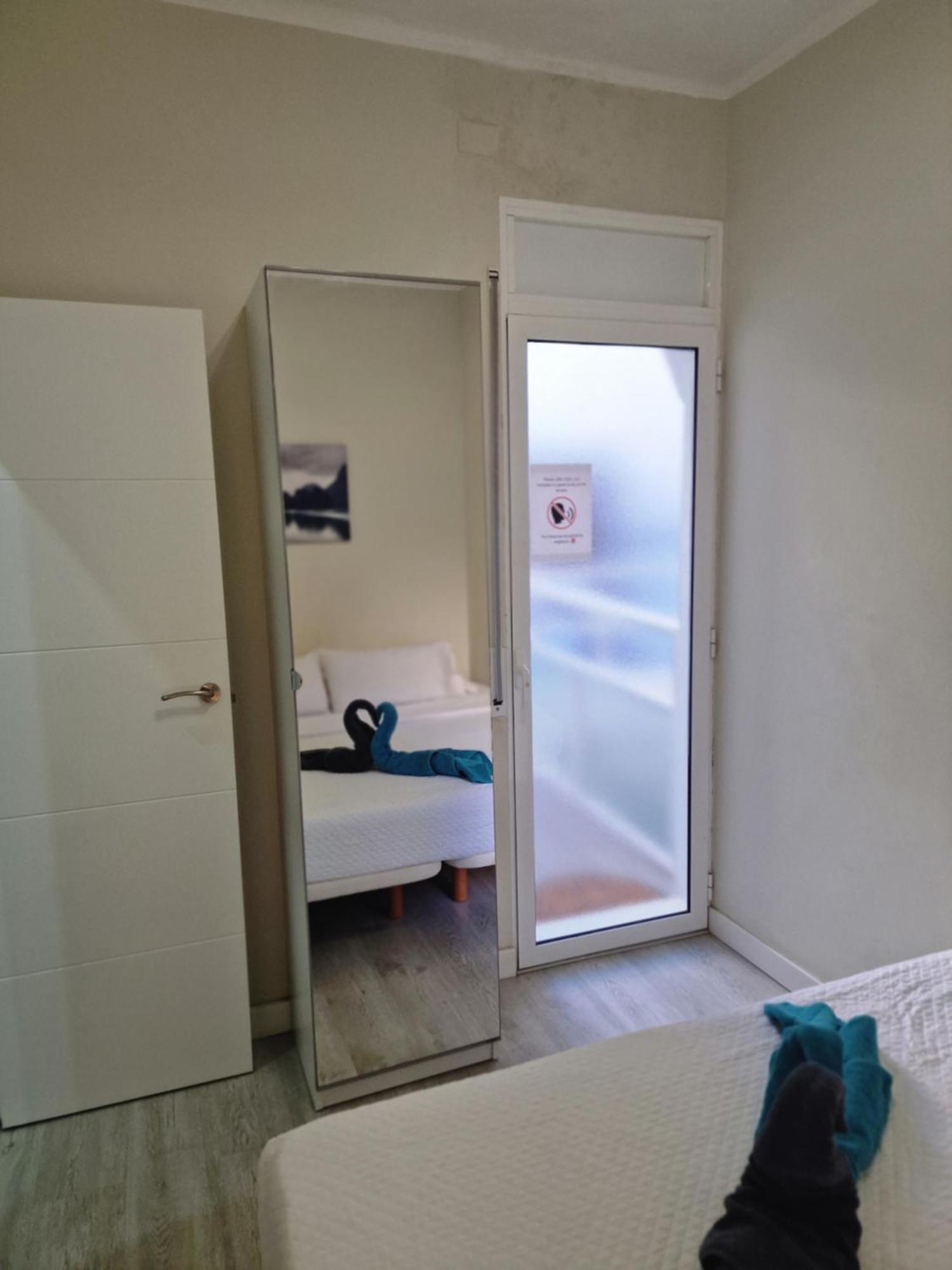 Barcelona 2 Habitaciones L’Hospitalet de Llobregat Exterior foto